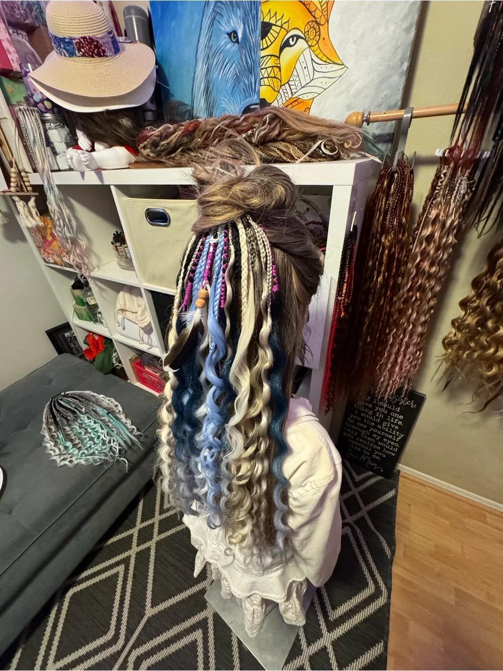 Curly Clip-In Hair Extensions in Blue and Blonde - Voluminous Waves